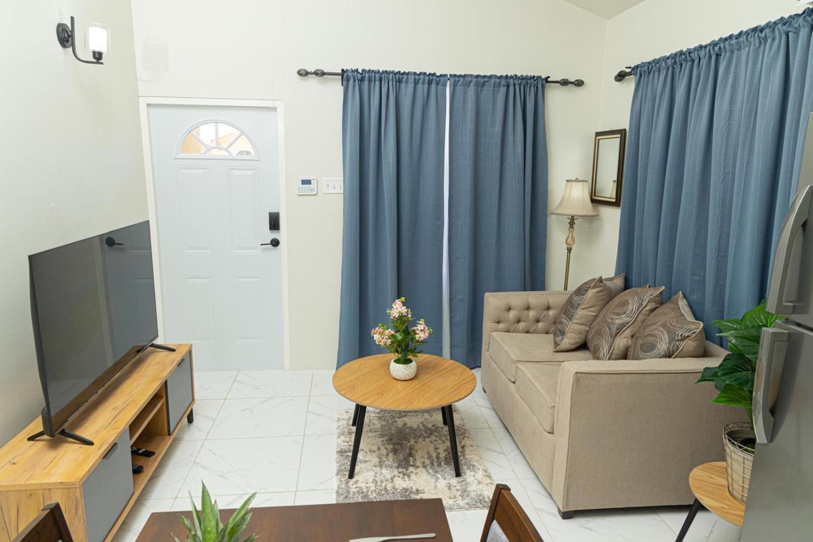 Phoenix Park Villas - Portmore - 10Mins To Beach Exteriér fotografie